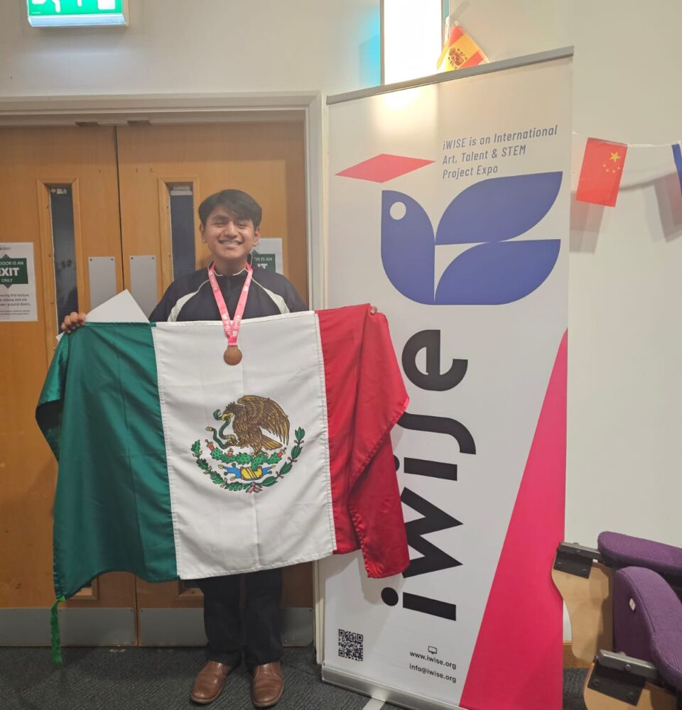 71 273 48757 1767351755 08 08 alumno de cecyteq gana tercer lugar en londres 1
