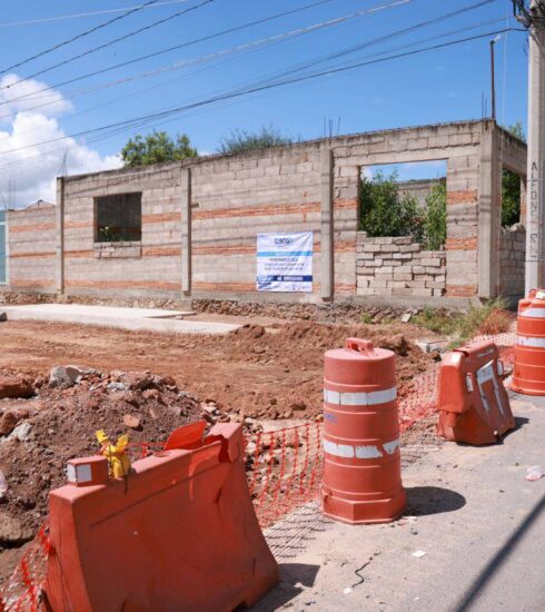 71 273 49114 388531557 10 09 25 entrega sedesoq obra social en tequisquiapan 11