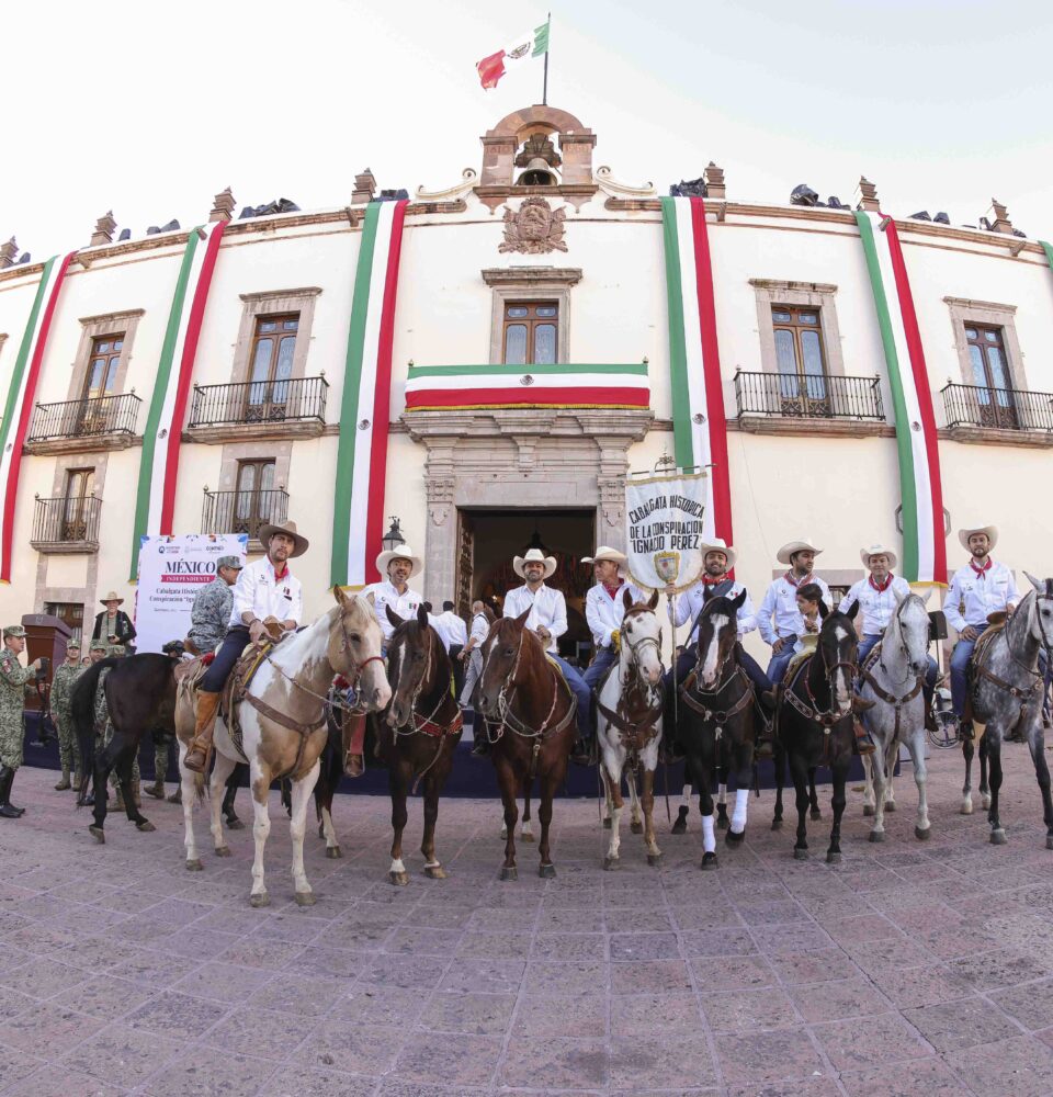 71 273 49137 1246891245 12 09 cabalgata conspiradores 08