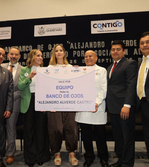 71 273 49249 464887981 240925 entrega equipamiento banco de ojos 8
