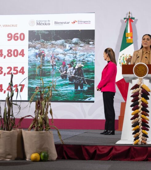 131125 csp conferencia matutina (4)