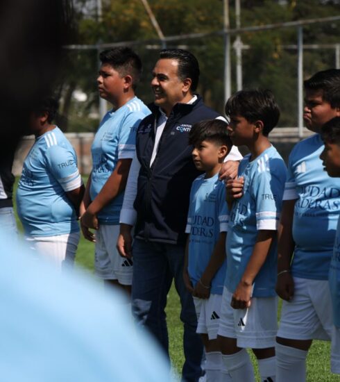 71 273 49852 1446859265 18 11 25 supervisa luis nava inicio de entrenamientos de programa de futbol de fundacio 769 n real madrid3