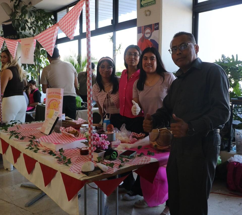 71 273 49875 518014670 feria emprendimiento 004