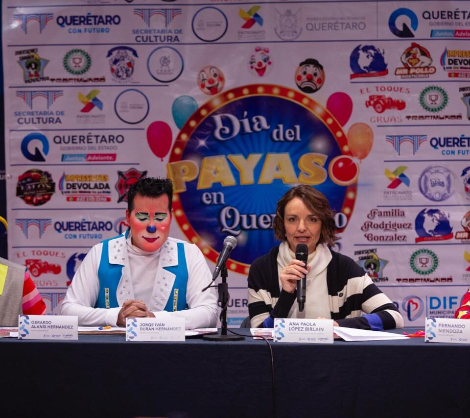 71 273 49924 669418292 25 11 25 payasos1