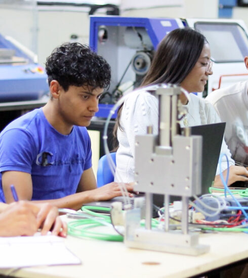 71 273 50306 841509805 IMG