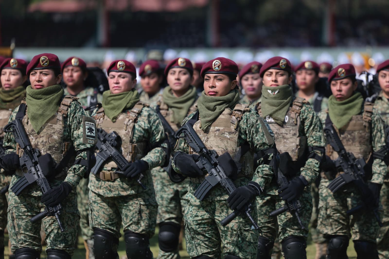 080326 CSP DÍA INTERNACIONAL DE LA MUJER CON LAS MUJERES DE LAS FUERZAS ARMADAS