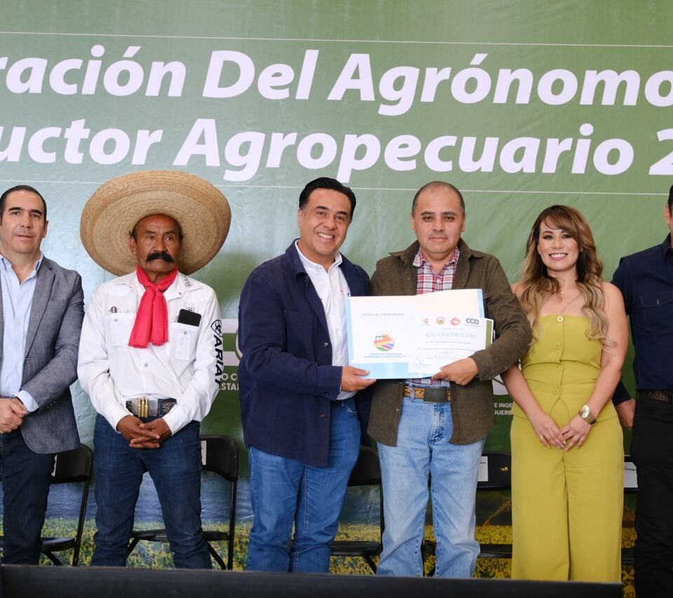 71 273 50804 959661955 06 03 26 Luis Nava reconoce la labor de agro 769 nomos queretanos