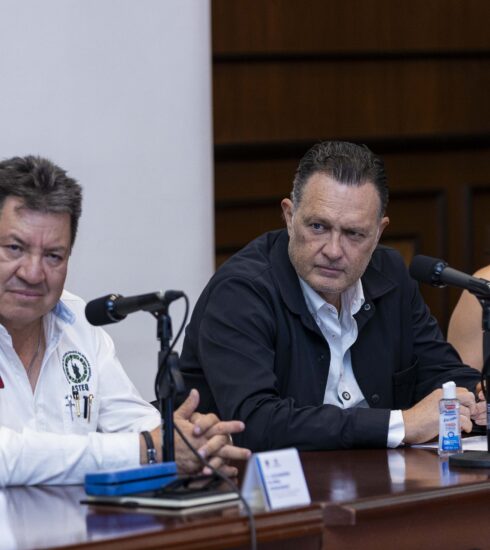 71 273 51126 652235195 14 04 REUNION ALIANZA SINDICAL