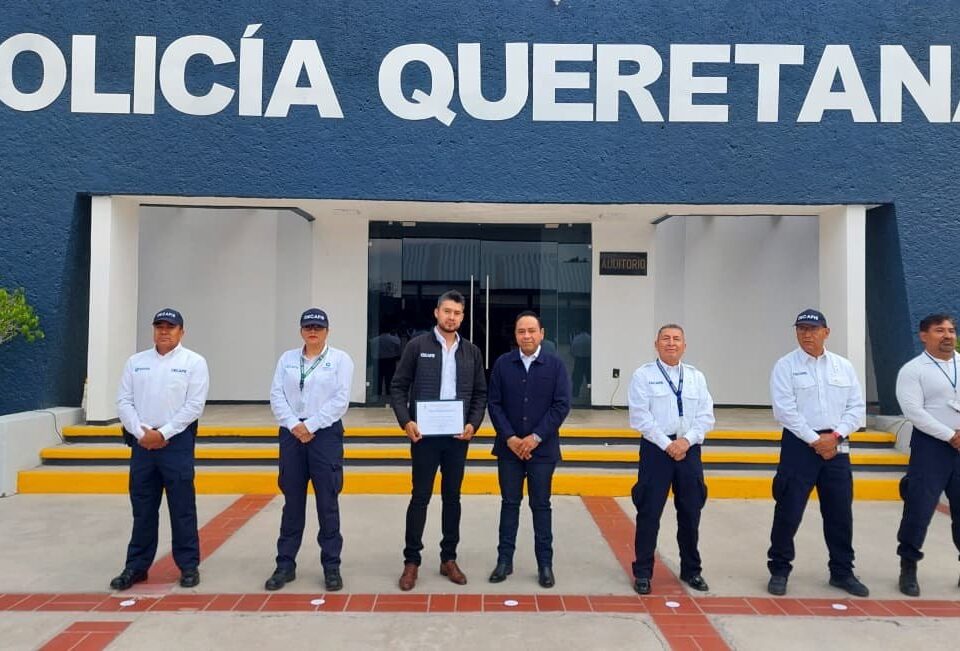 71 273 51180 90843183 20 abril 26 FOTO6 reconocimientos al personal