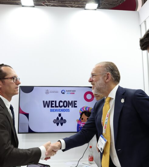 71 273 51207 1253360979 04 22 MARTINREA (3)