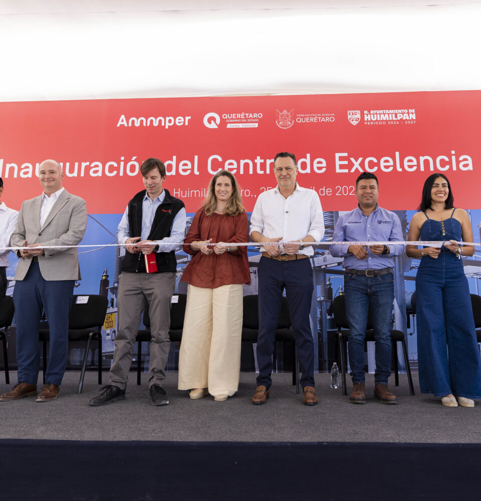 71 273 51251 1078156853 25 04 INAUGURACION CENTRO AMMPER