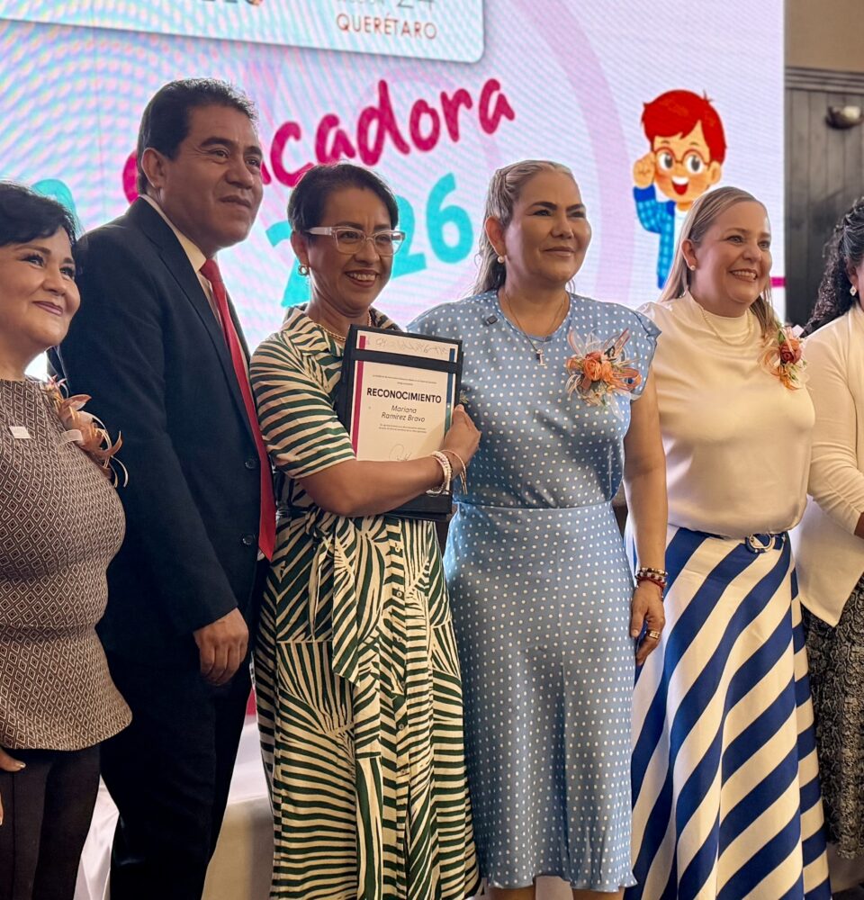 71 273 51273 372458246 28 04 dia educadora usebeq