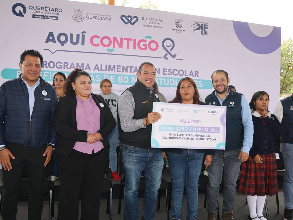 71 273 51409 305474000 12 5 26 entrega de mobiliario y utensilios SJR 8 (2)