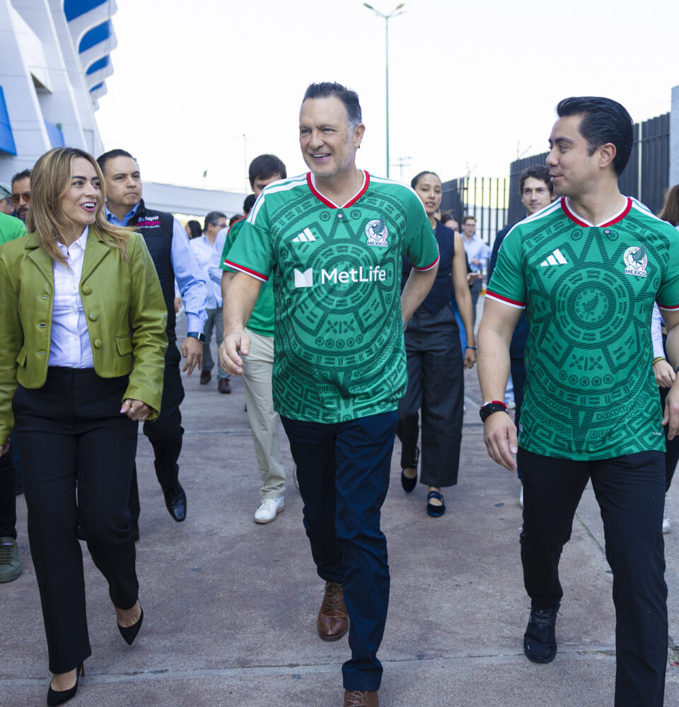 71 273 51461 1955779368 180526 ZONA FEST ESTADIO CORREGIDORA VS