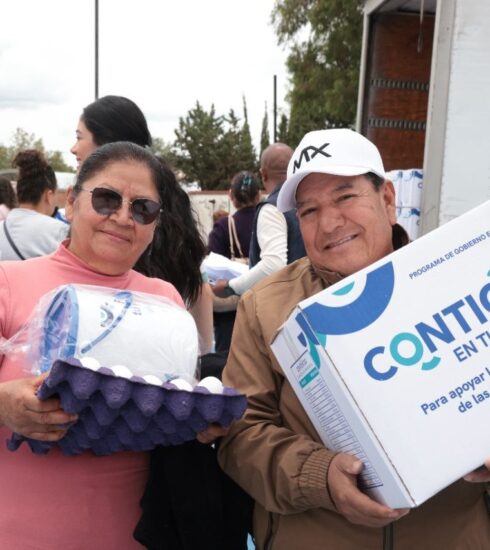 71 273 51773 128658375 16 06 26 Supervisa Luis Nava entrega de apoyos alimentarios del programa 8220 Contigo en tu Mesa 8221 en Huimilpan1