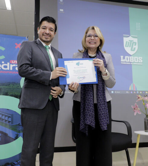 71 273 51849 438732801 26 06 UTC DIRECTORA CENEVAL2