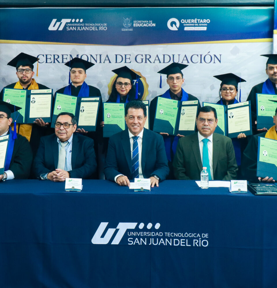 71 273 51872 1933312057 01 06 29 GRADUACION MAESTRIA