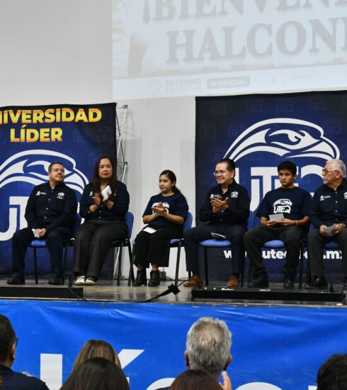 71 273 52464 1400899006 09 26 UTEQ4 BIENVENIDA